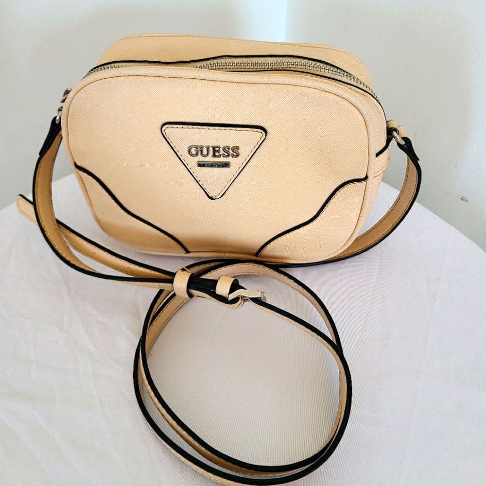 GUESS - Hand bag - Picture 2 of 7